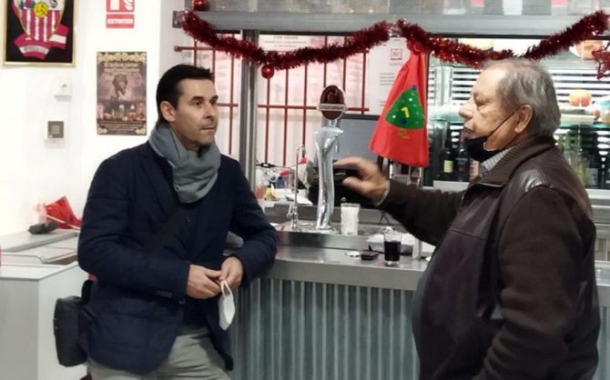 Στη Σεβίλλη ο Τσιάρτας, βλέπει το ματς με την Ατλέτικο