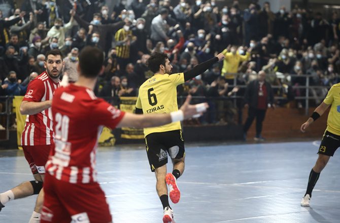 Την «γλύτωσε» ξανά ο Ολυμπιακός από την ΑΕΚΑΡΑ