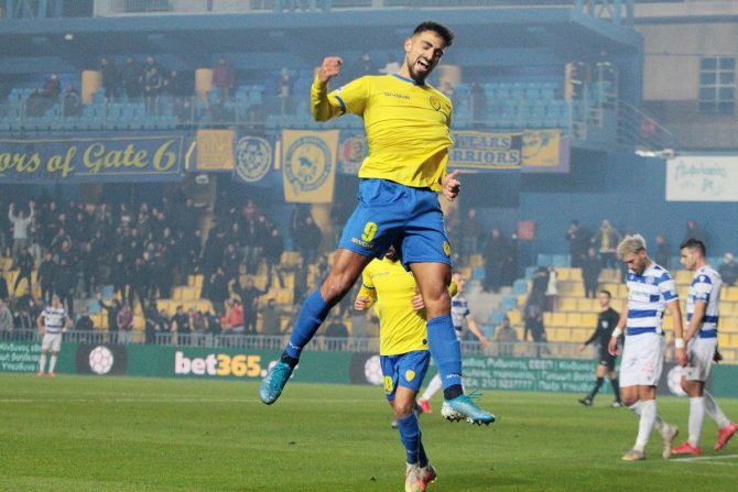 Παναιτωλικός – Νίκη Βόλου 1-0: Το δοκάρι και ο Βέργος έκριναν τα πάντα στο τέλος