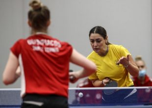 Πινγκ Πονγκ: Επιστρέφουν στην «μάχη» άνδρες και γυναίκες