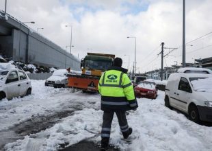 Κακοκαιρία Ελπίδα: Υποχωρούν τα φαινόμενα, παραμένουν τα προβλήματα