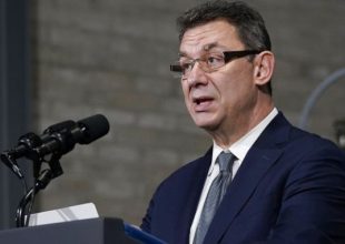 Μπουρλά: “Ο κορωνοϊός δεν θα φύγει τα επόμενα 10 χρόνια”
