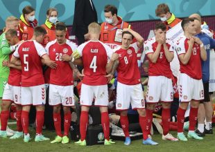 FIFA The Best: Η Δανία και το ιατρικό της τιμ κέρδισαν το βραβείο Fair Play για τον Έρικσεν