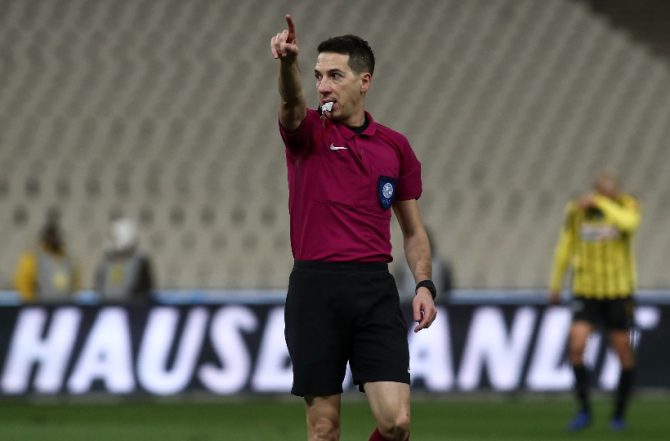 ΑΕΚ: «Στο 75′ δεν αποβλήθηκε ο Μάρτενσον, στο 86′ δεν δόθηκε πέναλτι σε χέρι του Λούι»