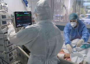 Κορωνοϊός: Σοκ με 111 νεκρούς – 19.075 νέα κρούσματα σήμερα και 655 διασωληνωμένοι