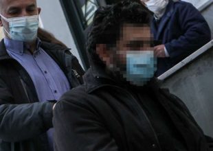 Βιασμός ανήλικης από ιερέα: «Άφησέ με να φύγω, δεν θέλω» – Συγκλονιστικές οι περιγραφές της κοπέλας
