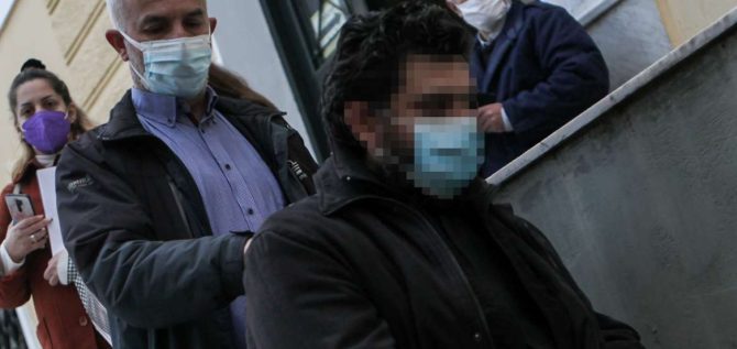 Βιασμός ανήλικης από ιερέα: «Άφησέ με να φύγω, δεν θέλω» – Συγκλονιστικές οι περιγραφές της κοπέλας