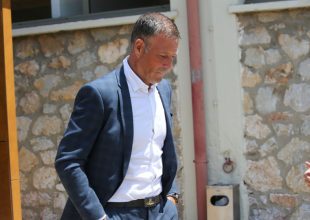 Ο Καραλής αποχαιρέτησε τον Κλάτενμπεργκ (ΦΩΤΟ)