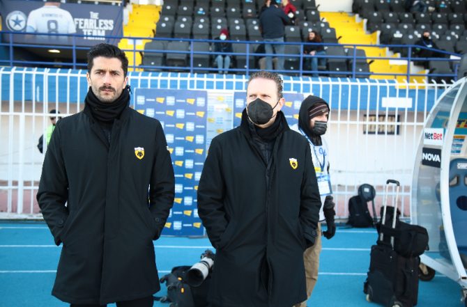 Στον πάγκο της ΑΕΚ ο Κονέ αντί του τιμωρημένου Δημητριάδη
