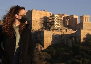 Κορωνοϊός: 43.386 νέα κρούσματα σήμερα στην Ελλάδα – 62 νεκροί και 628 διασωληνωμένοι
