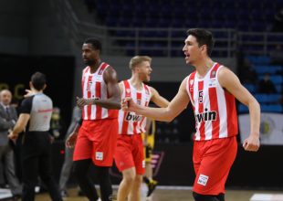 Απάντησε ο Λαρεντζάκης: «Μου είπαν να πεθάνει η μάνα μου, χάρισα πολλά χρήματα στην ΑΕΚ»