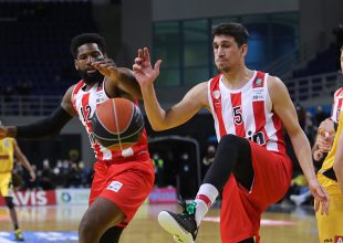 ΚΑΕ ΑΕΚ: «Λαρεντζάκη λυπούμαστε, έπεσες τόσο χαμηλά…»