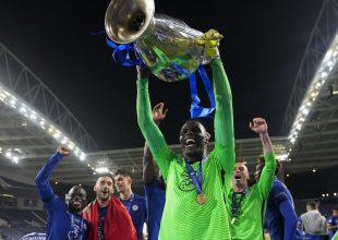 FIFA The Best: Ο Μεντί αναδείχθηκε καλύτερος τερματοφύλακας στους άνδρες, η Έντλερ στις γυναίκες