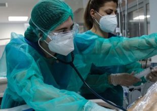 Κορωνοϊός: 18.834 νέα κρούσματα σήμερα στην Ελλάδα – 101 νεκροί και 672 διασωληνωμένοι