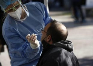 Ο χάρτης του κορωνοιού: 9.347 κρούσματα στην Αττική, 2.392 στη Θεσσαλονίκη