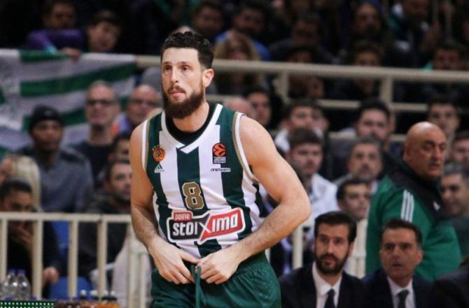 Προπονήθηκε στα Λιόσια ο Ράουτινς