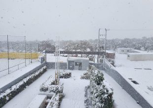 Αποκλείστηκαν στα Σπάτα ο Γιαννίκης, το επιτελείο του και ο Δημητριάδης