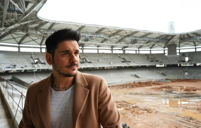 Μάρτυρας ο Stan στο τροχαίο του Μονογυιού: Βοήθησε στον απεγκλωβισμό της συζύγου του