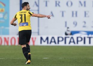 Ατομικό ο Τζαβέλλας – Στην αποστολή της ΑΕΚ Β’ ο Κορνέζος