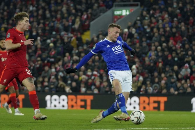 Λέστερ: Εκτός δράσης για δύο μήνες ο Βάρντι