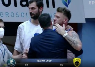 Επεισόδιο Παπαντωνίου – Πετρόπουλου στο φινάλε του Λάρισα – ΑΕΚ