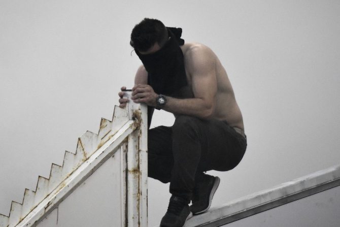 Οπαδική βία: Ποινή φυλάκισης 6 μηνών σε όσους έχουν καλυμμένα χαρακτηριστικά προσώπου