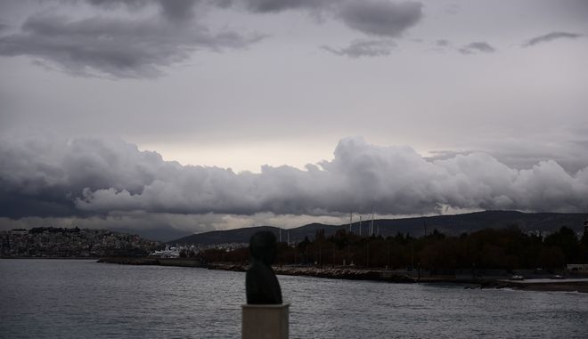 Καιρός: Έκτακτο δελτίο επιδείνωσης – Έρχονται βροχές, καταιγίδες και χιόνια