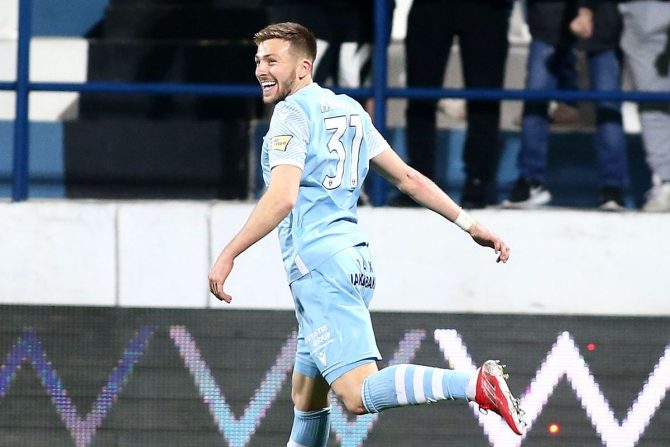 Ιωνικός – Απόλλων Σμύρνης 4-0: Νίκη χρυσάφι με σούπερ εμφάνιση οι Νικαιώτες
