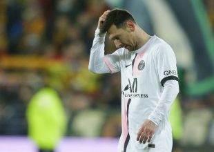 “L’ Equipe” για Μέσι: “Υπάρχει κάτι πραγματικά θλιβερό βλέποντάς τον σε αυτή την κατάσταση”