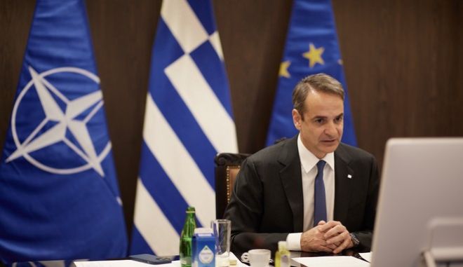 Μητσοτάκης: «Μπόνους» μείωση στο τέλος επιτηδεύματος για επαγγελματίες που δηλώνουν πάνω από τον κατώτατο μισθό