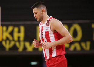 Παπανικολάου: “Ας μας κάνουν τη χάρη τα πειραγμένα μυαλά να φύγουν από τον αθλητισμό”