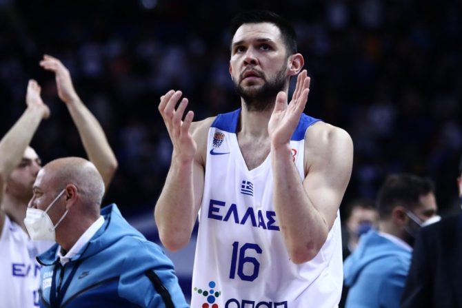 Παπανικολάου για το ματς με την Αυστραλία – “Είμαστε εκεί και παλεύουμε ως το τέλος”