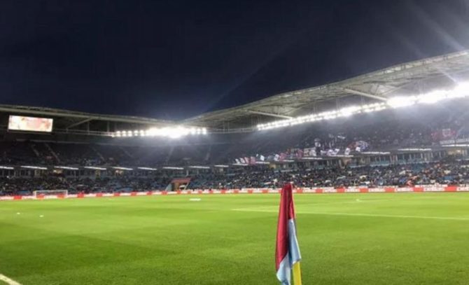 Φίλαθλος της Τράμπζονσπορ υπέστη καρδιακή προσβολή στο γήπεδο και πέθανε στο νοσοκομείο