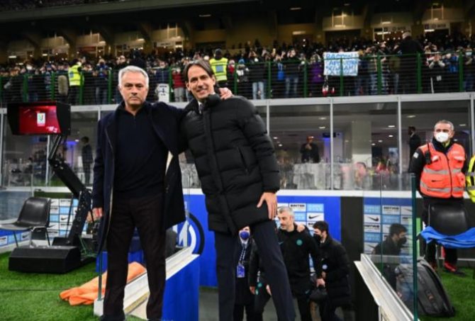 Special υποδοχή των οπαδών της Ίντερ στον Μουρίνιο