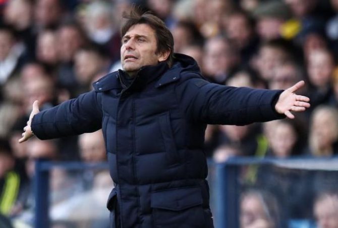 Κόντε: «Ο πόλεμος δεν είναι απάντηση σε τίποτα, θέλουμε ειρήνη»