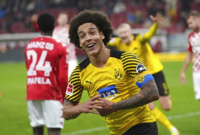 Τεράστιο διπλό η Ντόρτμουντ