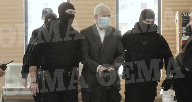 Πέτρος Φιλιππίδης: Κεκλεισμένων των θυρών η κατάθεση δυο γυναικών που τον έχουν καταγγείλει