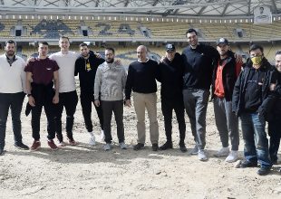 Ξεναγήθηκε στην Αγιά Σοφιά η Βασίλισσα – Συνάντηση με Αραούχο (pics)