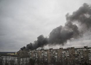 Απέτυχε και πάλι η απομάκρυνση αμάχων από την Μαριούπολη