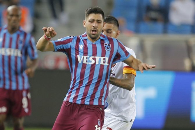 «Η Τράμπζονσπορ παραχωρεί τον Μπακασέτα μόνο αν πληρωθεί η ρήτρα του»