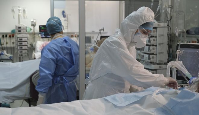 Κορωνοϊός: 17.176 νέα κρούσματα σήμερα στην Ελλάδα – 52 νεκροί και 408 διασωληνωμένοι