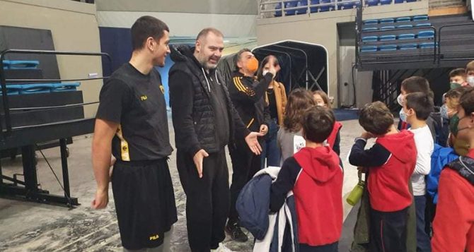 Ιδιαίτερες παρουσίες στην προπόνηση της Βασίλισσας (pics)