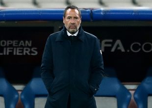 Φαν Σιπ: «Είναι τιμή μου να με συζητούν για την ΑΕΚ»