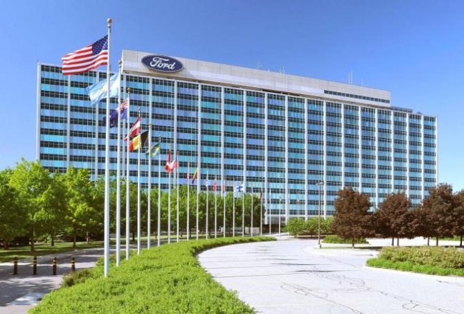 Η Ford παρουσιάζει τρία ηλεκτρικά μοντέλα ως το 2024
