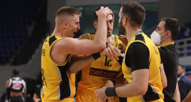 Έτσι πήρε τη νίκη κόντρα στον Απόλλωνα η Βασίλισσα (vid)