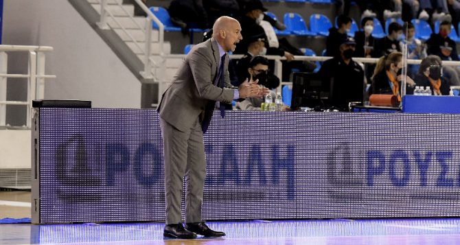 Συμφωνία με Καντζούρη η Βασίλισσα