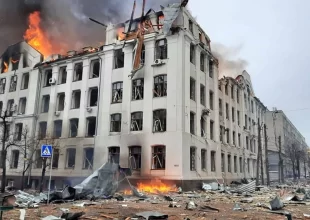 Πόλεμος στην Ουκρανία: Οι Ρώσοι «ισοπεδώνουν» το Χάρκοβο και παίρνουν τον έλεγχο της Χερσώνας