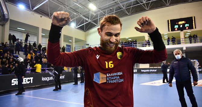 MVP του ΑΕΚ – Σπόρτινγκ ο Μπουκοβίνας (ΦΩΤΟ)