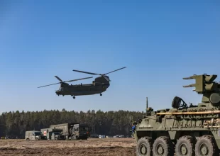 Εισβολή στην Ουκρανία: Η Τσεχία ενισχύει την ανατολική πτέρυγα του ΝΑΤΟ στέλνοντας 400 στρατιώτες στη Σλοβακία