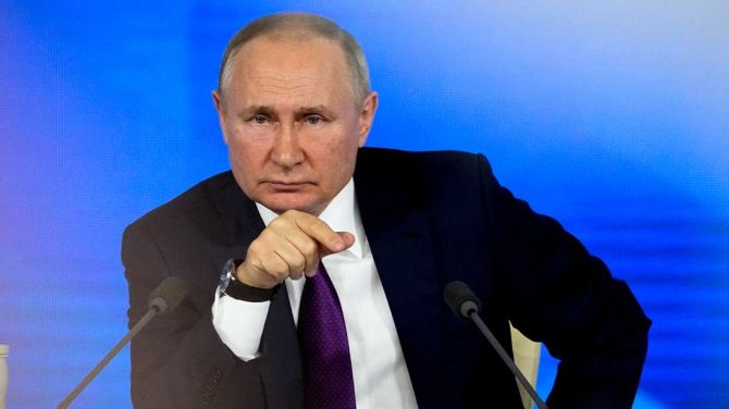 Ρωσία: Ο Πούτιν «σπάει» το εμπάργκο – Πουλάει με μεγάλη έκπτωση σε Ινδία – Κίνα